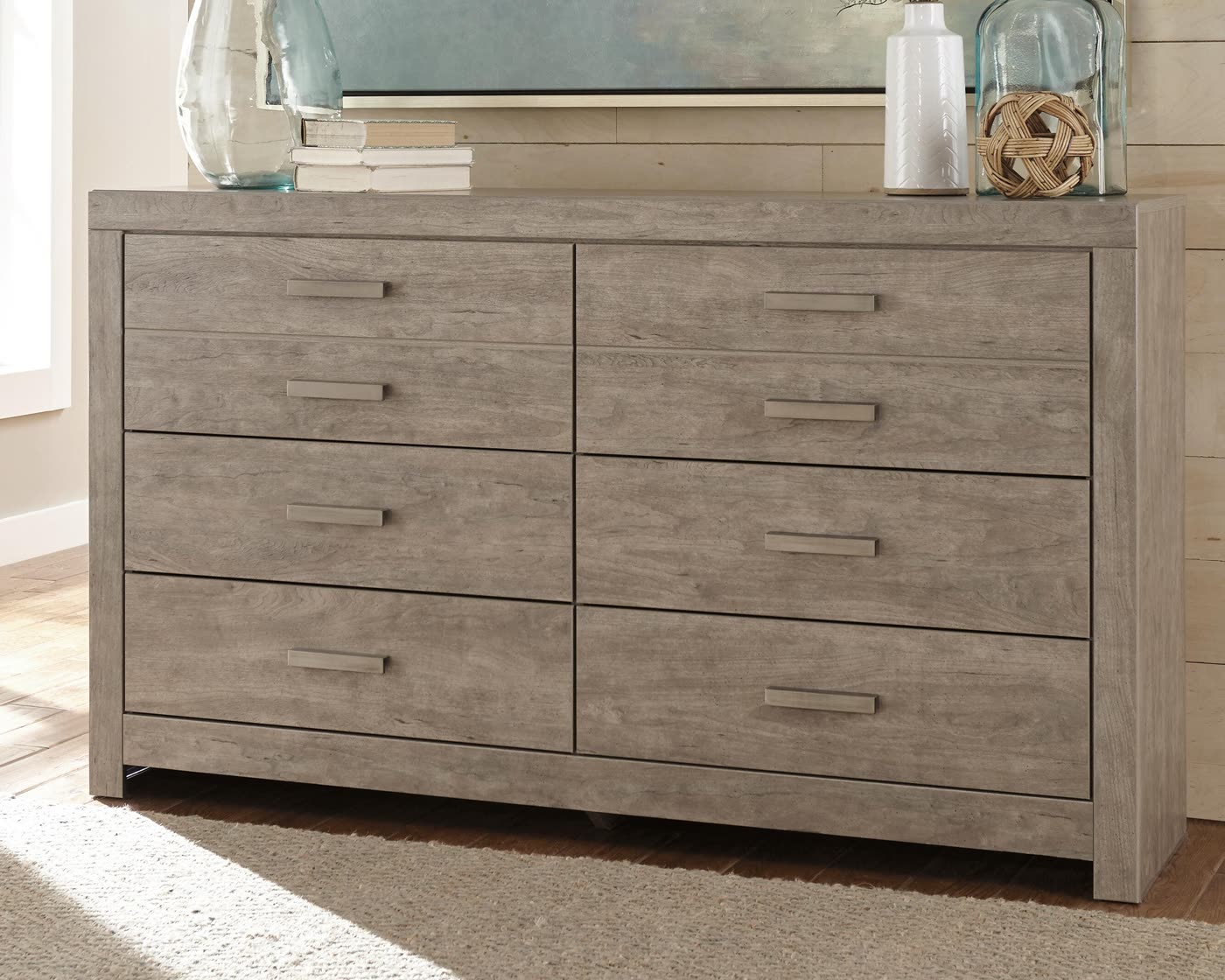 Culverbach 6 Drawer Dresser