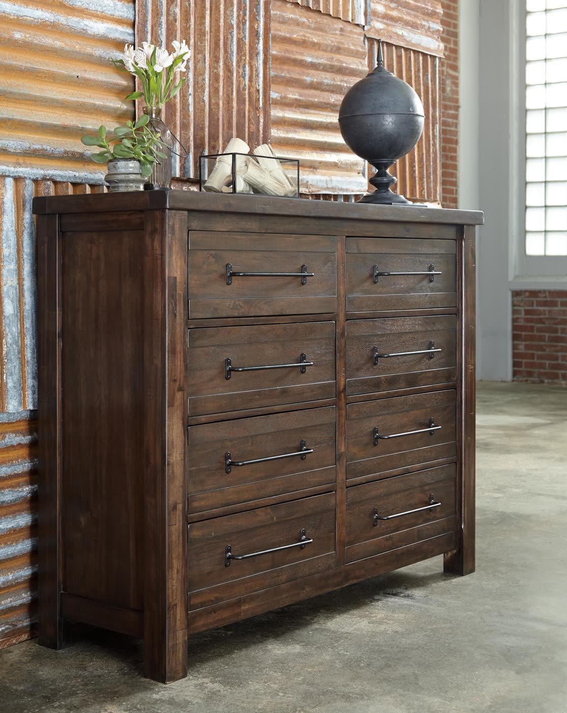 Starmore 8 Drawer Dresser