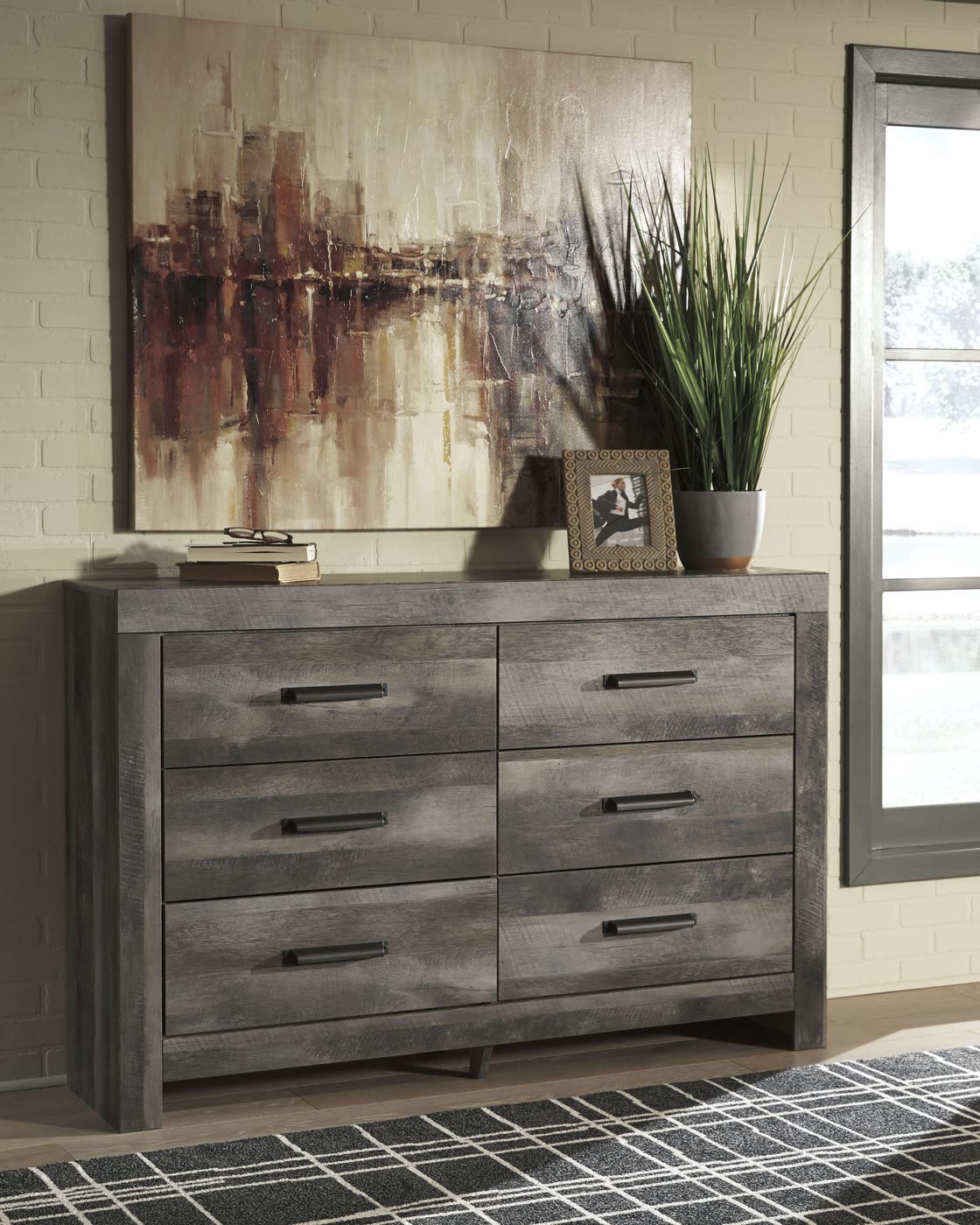 Wynnlow 6 Drawer Dresser
